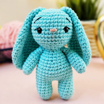 Crochet Blue Bunny Amigurumi PDF Free Pattern