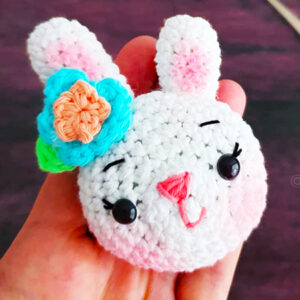 Crochet Bunny Head for Keychain Free Pattern (1)