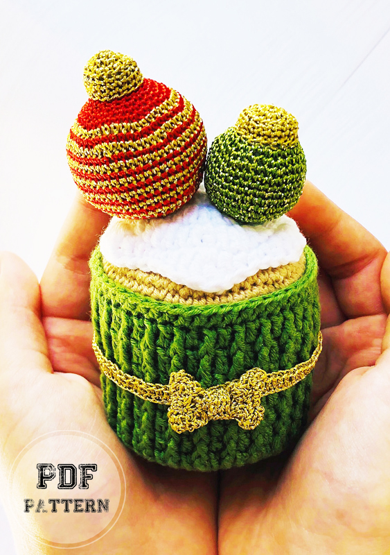 Crochet Chirstmas Ornament Cupcake PDF Pattern (1)