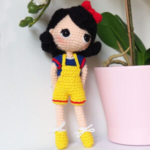 Easy Snow White Princess Crochet Amigurumi PDF Pattern (2)