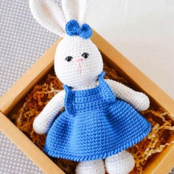 Bunny in Blue Dress Amigurumi PDF Pattern (1)