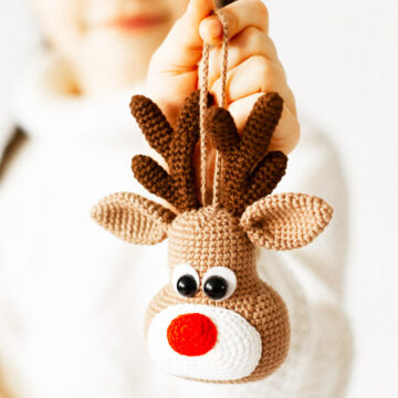 Christmas Deer Crochet Ornament PDF Free Pattern (1)