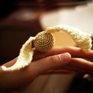 Crochet Golden snitch Harry Potter PDF Pattern (1)