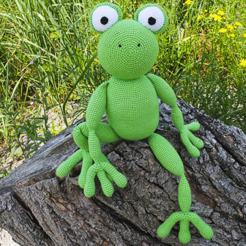 Crochet Master Frog Amigurumi PDF Pattern (2)
