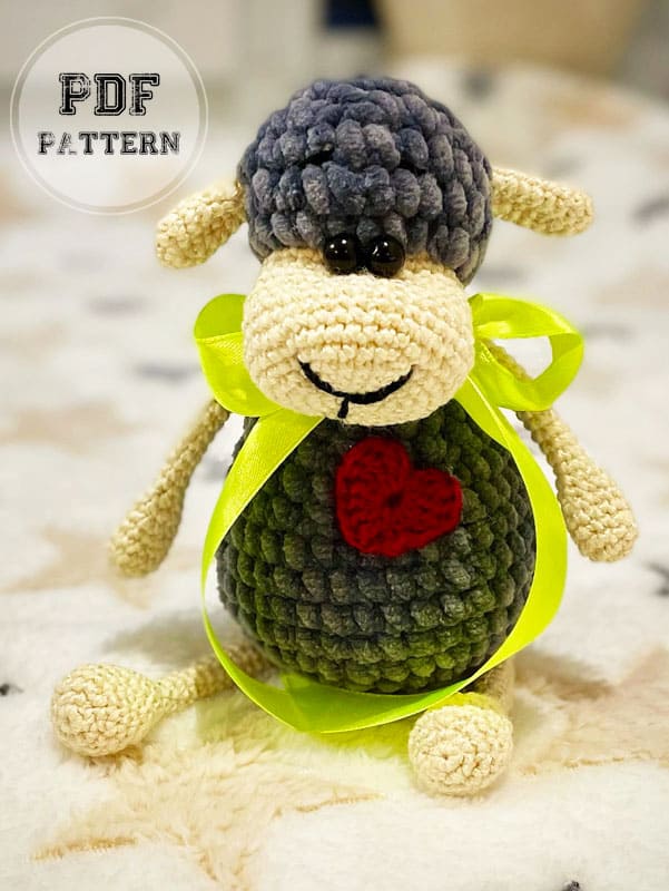 Easy Crochet Plush Sheep Amigurumi PDF Pattern (1)