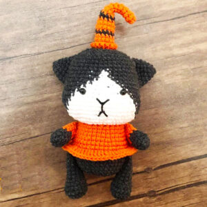 Halloween Crochet Cat Amigurumi PDF Pattern (1)