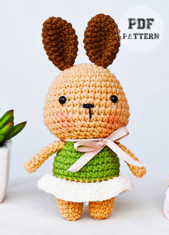 Spring Bunny in Dress PDF Amigurumi Pattern (2)