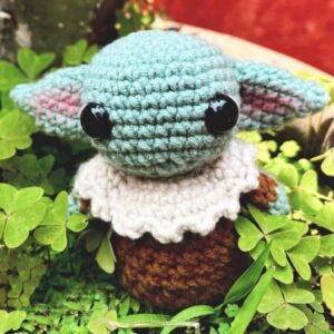 Crochet Baby Yoda Doll Amigurumi PDF Free Pattern (1)