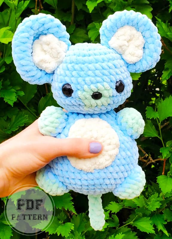 Crochet Blue Mouse Amigurumi PDF Pattern (2)