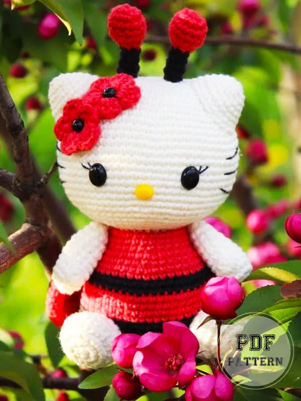Crochet Ladybug Cat Amigurumi PDF Free Pattern (1)