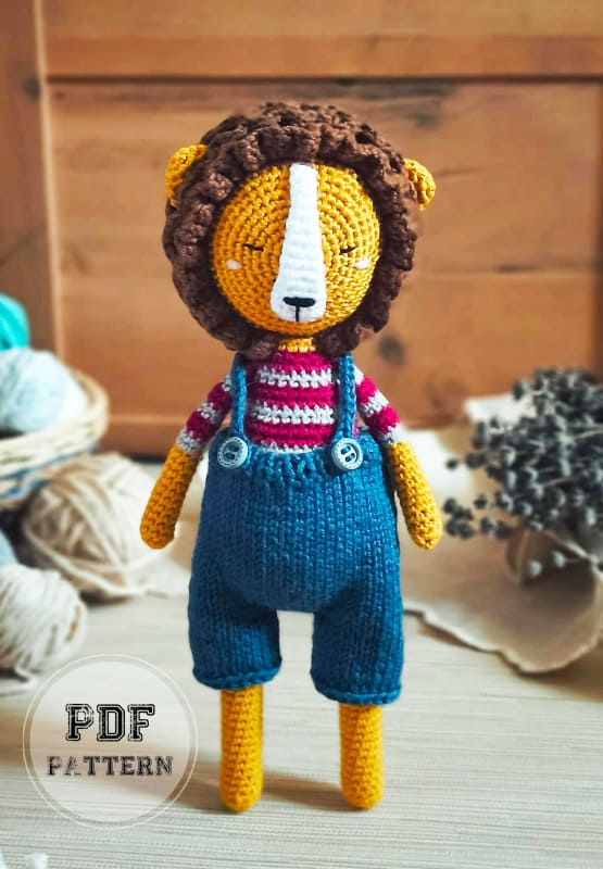 Crochet Lion in Overalls PDF Amigurumi Pattern (2)