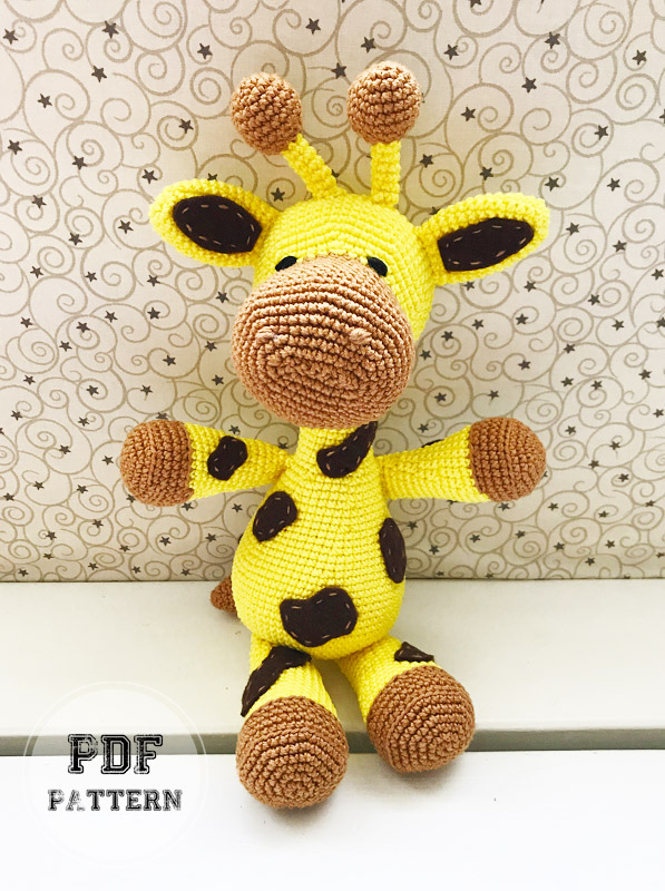 Giraffe Moly Crochet Amigurumi PDF Pattern (2)