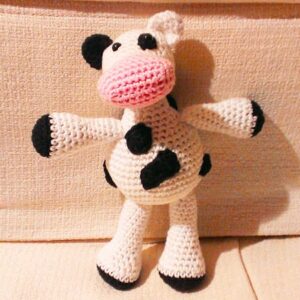 Monty Cow Crochet Amigurumi PDF Pattern (1)