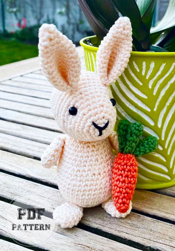 Baby Bunny with Carrot Amigurumi PDF Free Pattern (2)