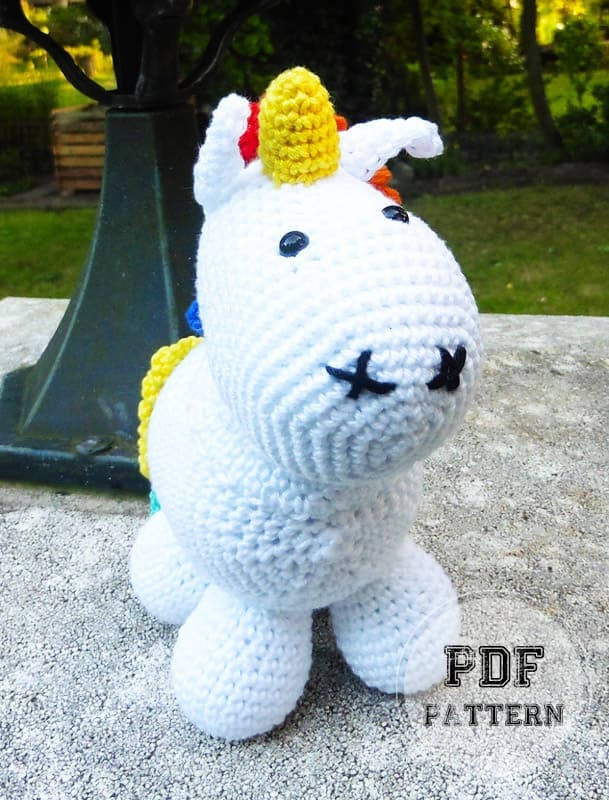 Beginner Amigurumi Unicorn PDF Crochet Free Pattern (2)