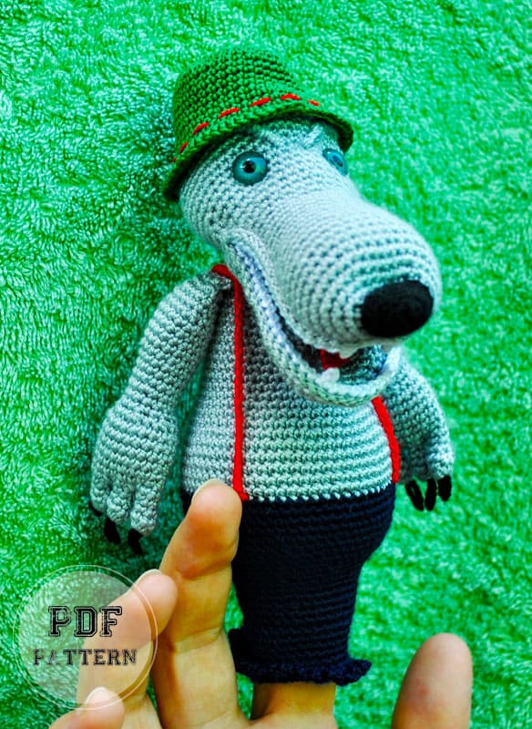 Big Finger Wolf Crochet Amigurumi PDF Free Pattern (2)