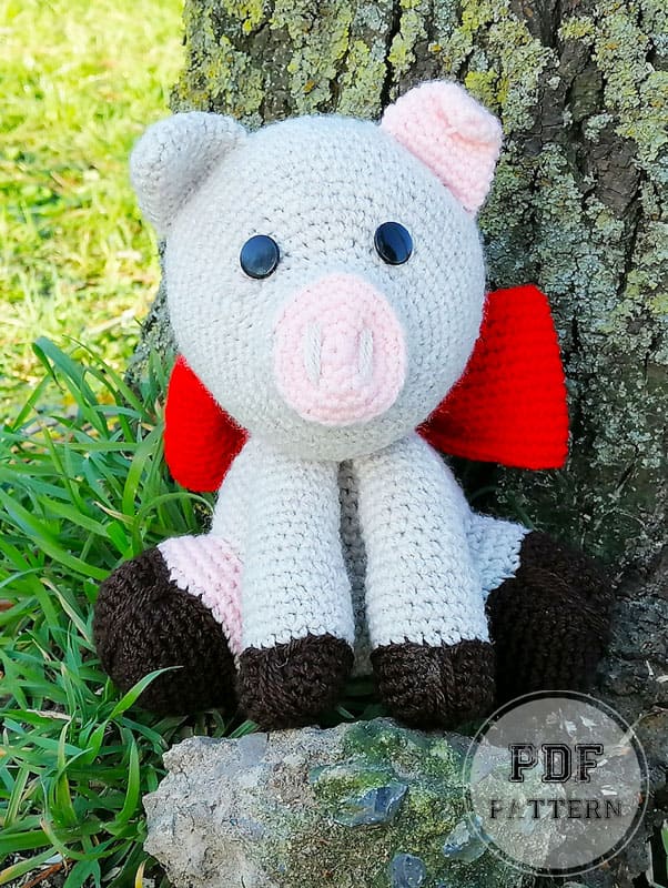 Crochet Pig Fair Amigurumi Free PDF Pattern (2)