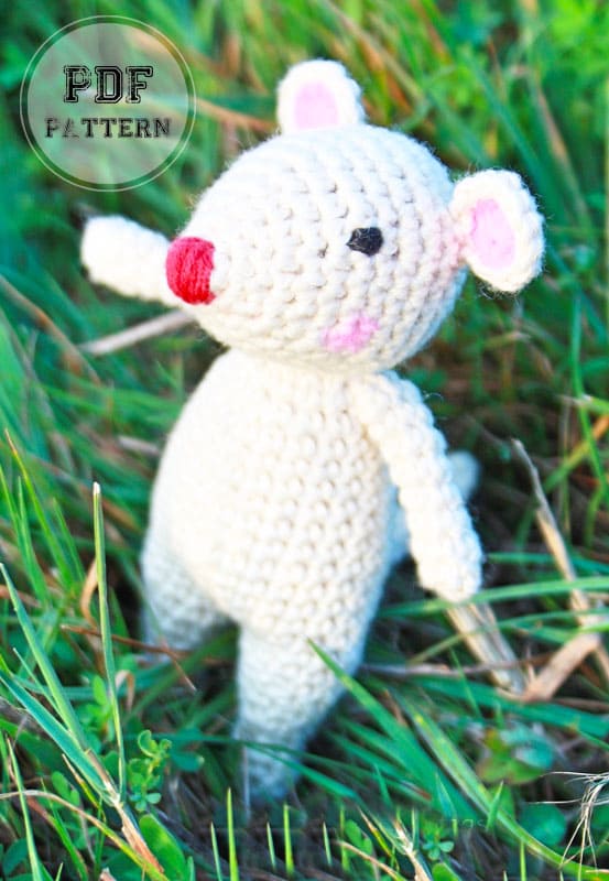 Cute White Mouse Amigurumi PDF Pattern (2)