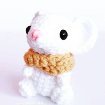Easy White Crochet Mouse Amigurumi Free Pattern (1)