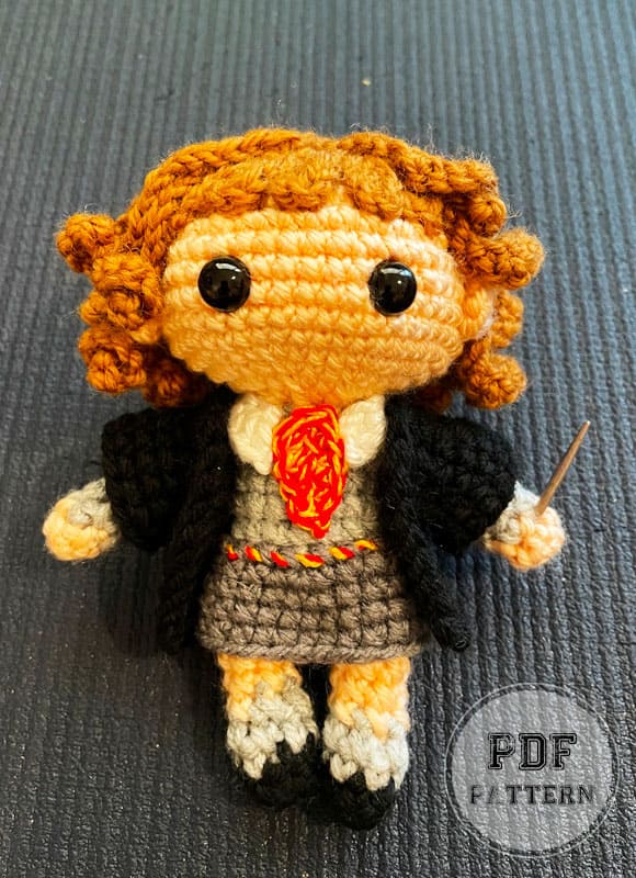 Little Beginner Hermione (Harry Potter) Amigurumi PDF Pattern (2)