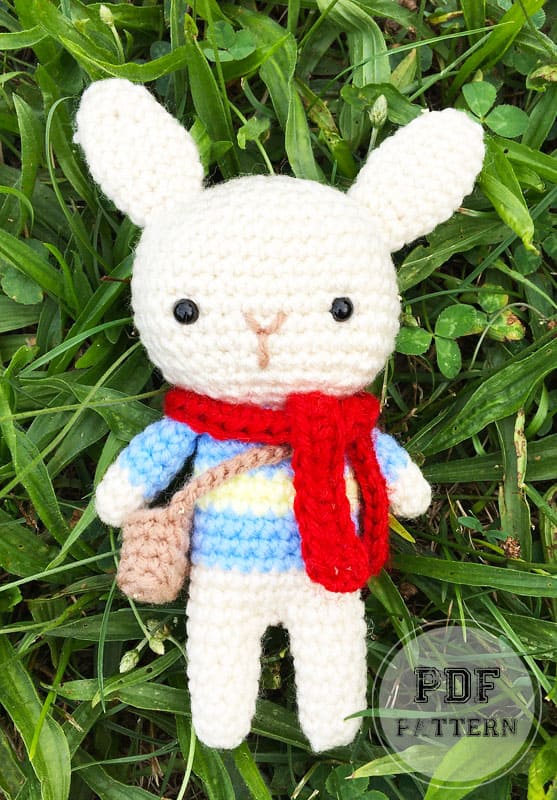 Amigurumi Bunny in Sweater Free PDF Pattern (2)