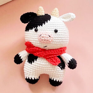 Little Cow With Scarf Free Crochet PDF Pattern (2)