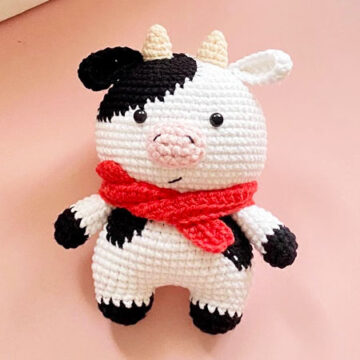Little Cow With Scarf Free Crochet PDF Pattern (2)