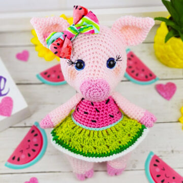 Watermelon Crochet Pig Amigurumi Free Pattern (2)