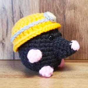 Beginner Mole Keychain Free Crochet PDF Pattern (1)