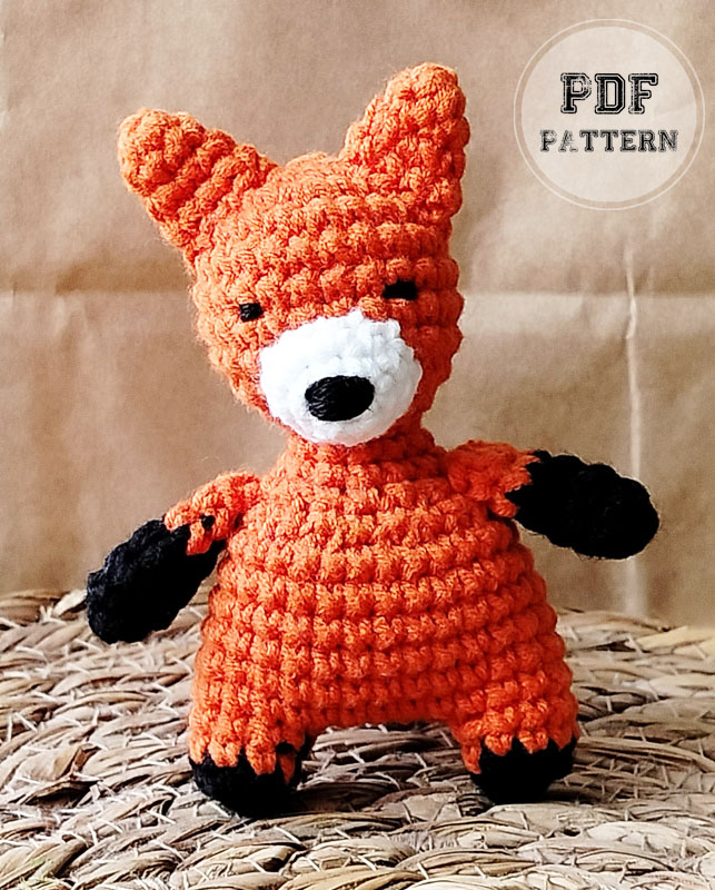 Easy Crochet Fox Keychain Amigurumi PDF Pattern (2)