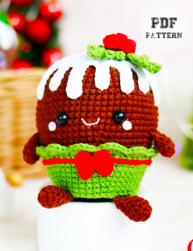Christmas pudding cupcake Ornament Croceht PDF Pattern (1)