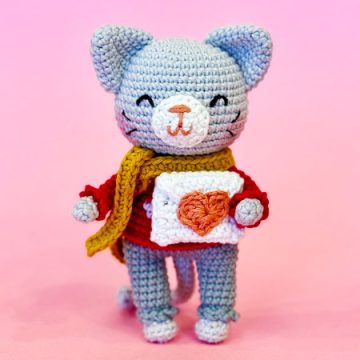 Graham Valentine Cat Free Amigurumi Pattern (2)