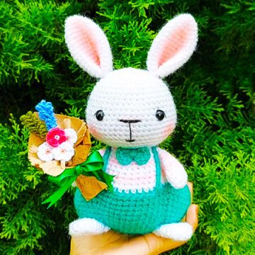 Cute Bunny with Overall Free PDF Crochet Pattern (2)