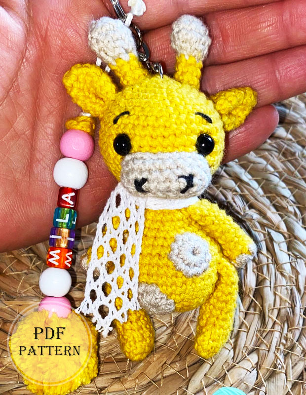 Little Giraffe Keychain Amigurumi PDF Free Pattern (2)