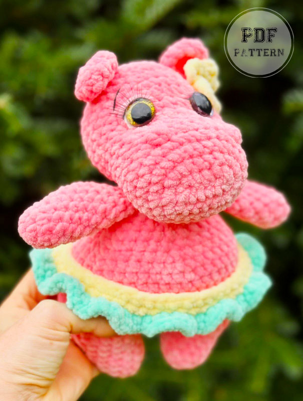 Plush Cute Hippo Loly Free Crochet PDF Pattern (2)