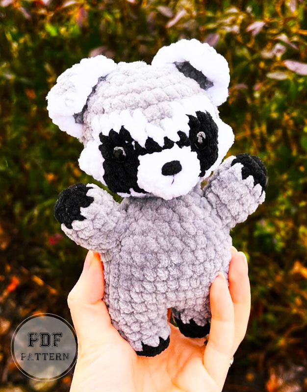Rochet Plush Raccoon Amigurumi PDF Pattern (2)