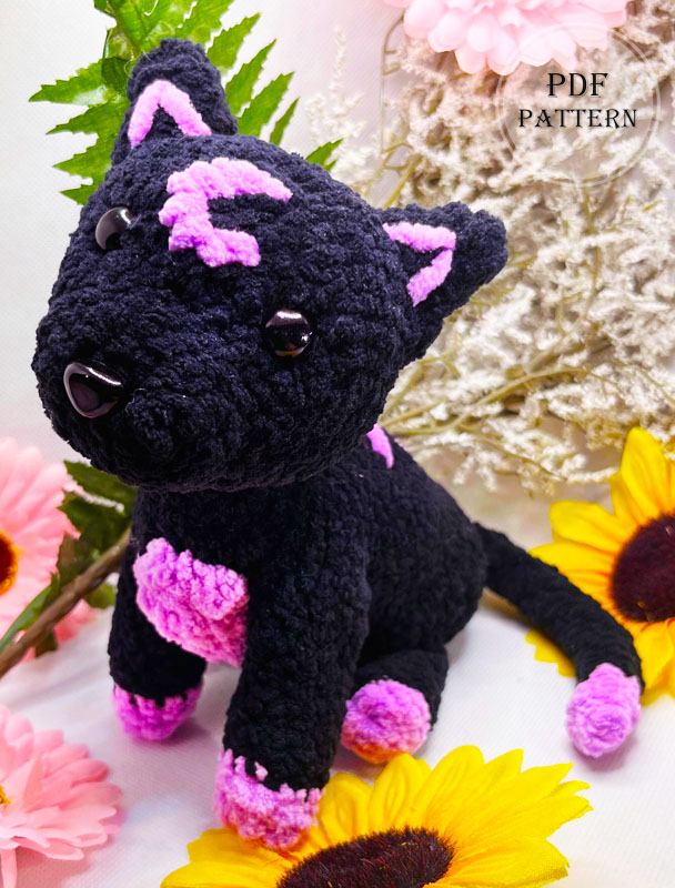 Crochet Moon Kitty Free Amigurumi PDF Pattern (1)