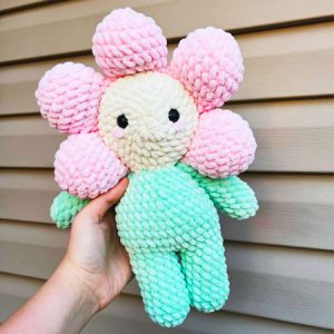 Daisy Crochet Doll Free PDF Pattern (1)