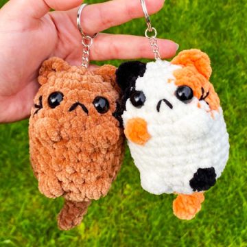 No Sew Crochet Cat Plush Keychain Pattern