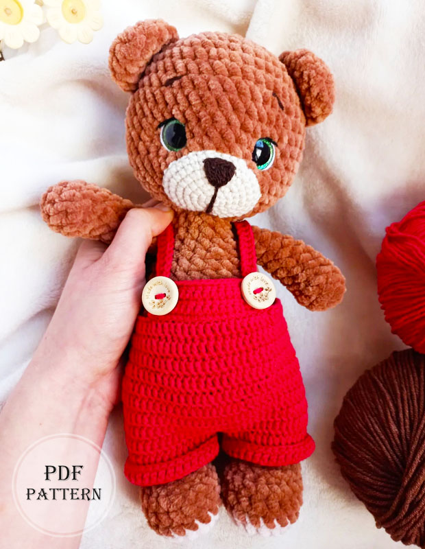 Bear in Red Overalls Crochet Amigurumi Pattern (1)