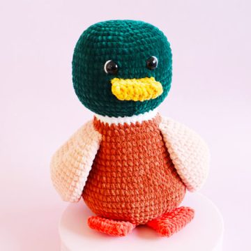Crochet Mallard Duck PDF Free Pattern (1)