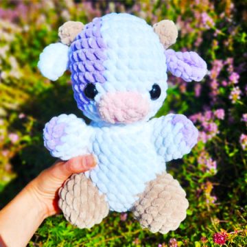 Plush Crochet Cow Ella Amigurumi Pattern (1)