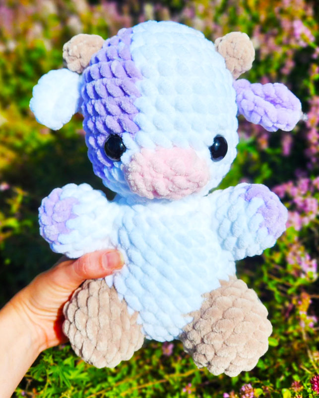 Plush Crochet Cow Ella Amigurumi Pattern (2)