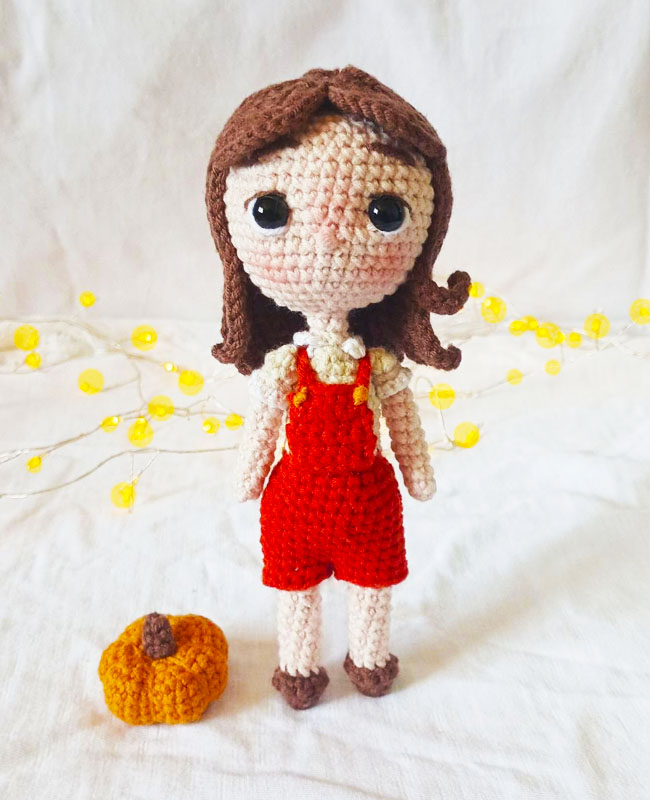 Doll Penny with Pumpkin Amigurumi PDF Pattern (2)