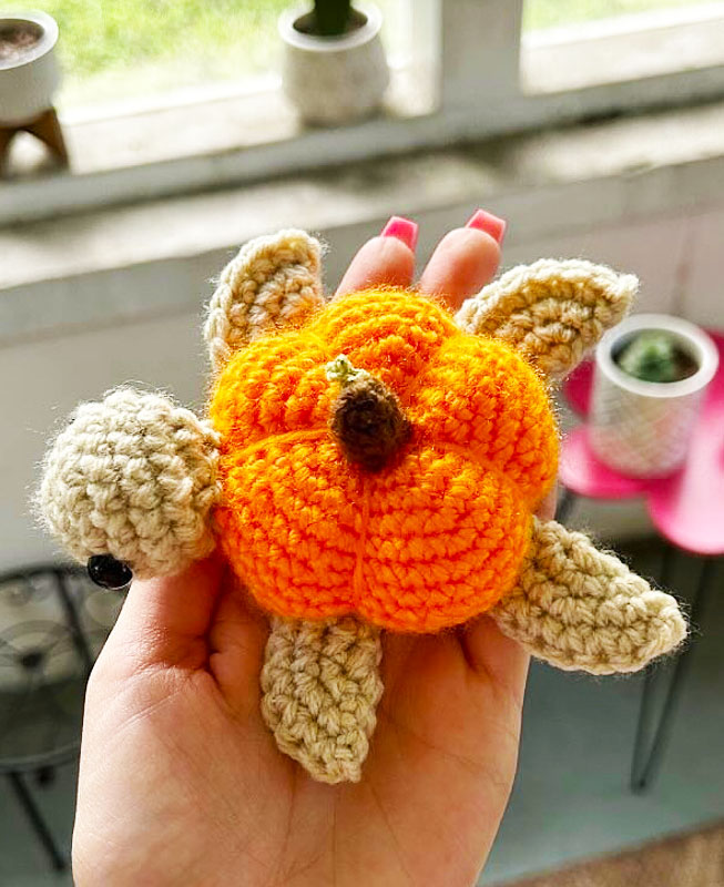 Pumpkin Shield Turtle Halloween PDF Pattern (2)