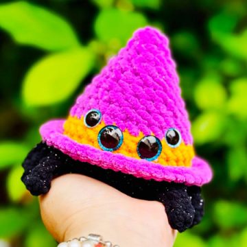 Crochet Spider Witch Hat PDF Halloween Pattern (1)