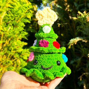Plush Crochet Christmas Tree for 2024 PDF Pattern (1)