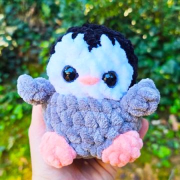 Baby Penguin for Christmas PDF Crochet Pattern (2)