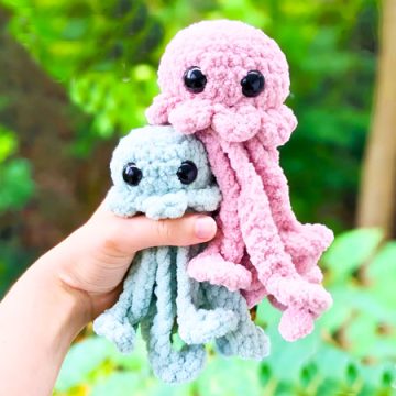 Plush Jellyfish Siona Free Amigurumi Pattern (2)