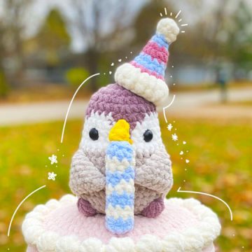 Penguin Bonny on the Cake Crochet PDF Pattern (2)